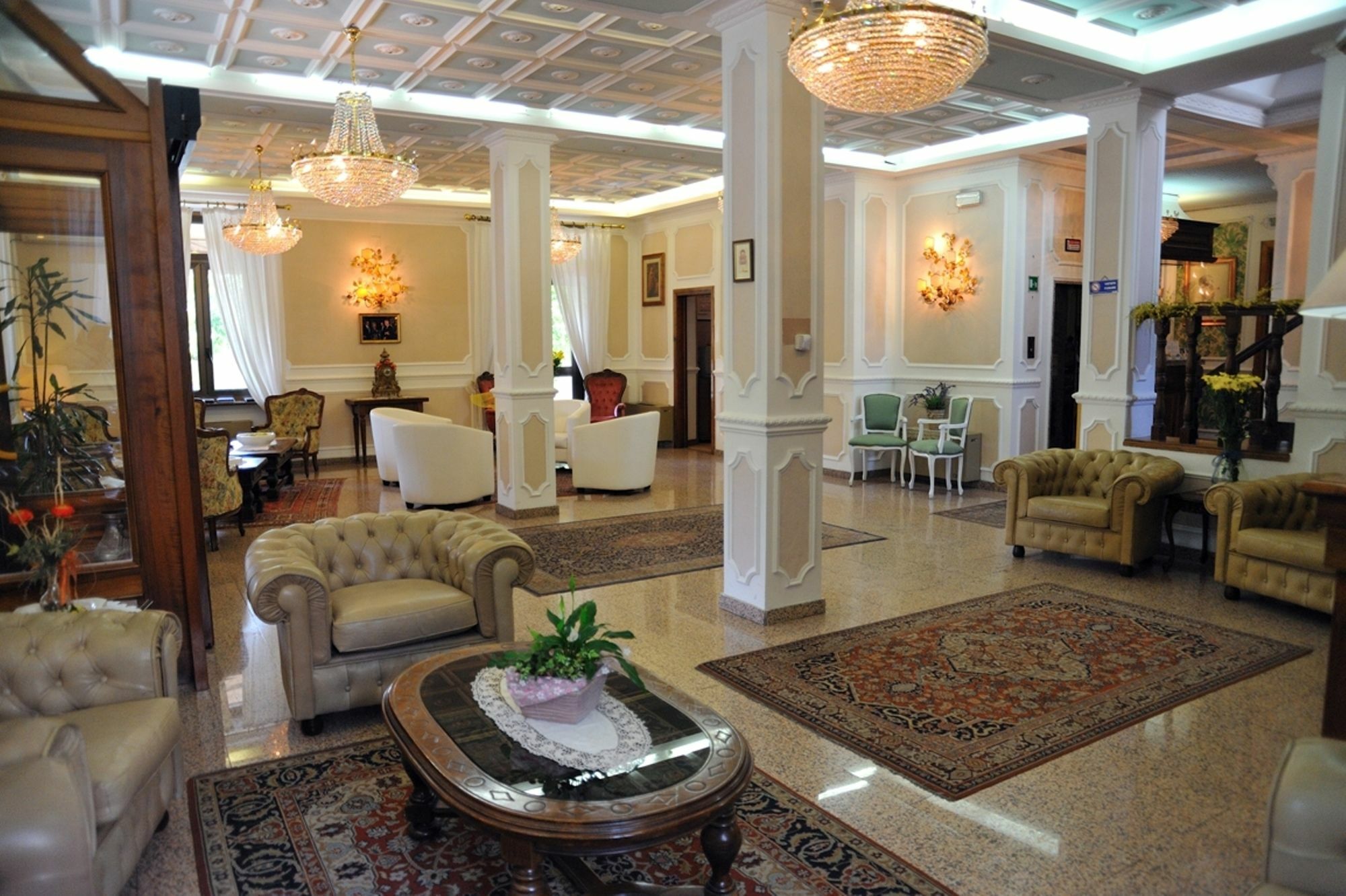 Hotel Savona مونتيكاتيني تيرمي المظهر الخارجي الصورة